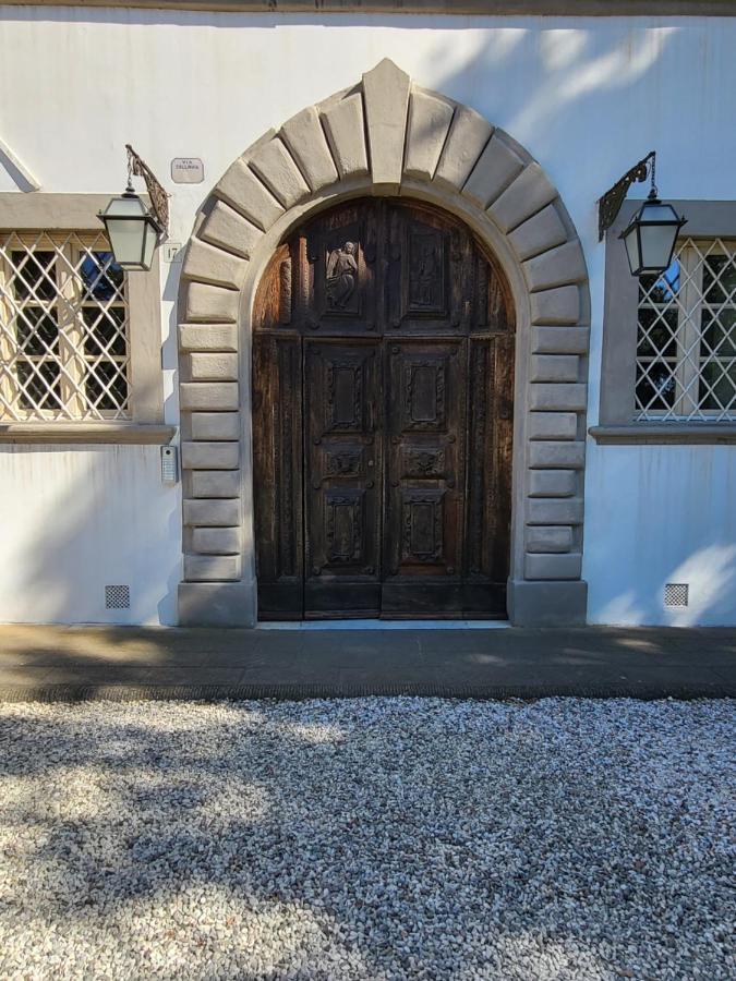 La Villa Apartments - Convenient For Sardinia And Corsica - 4 Beds - Private Parking Included With Camera Livorno Buitenkant foto
